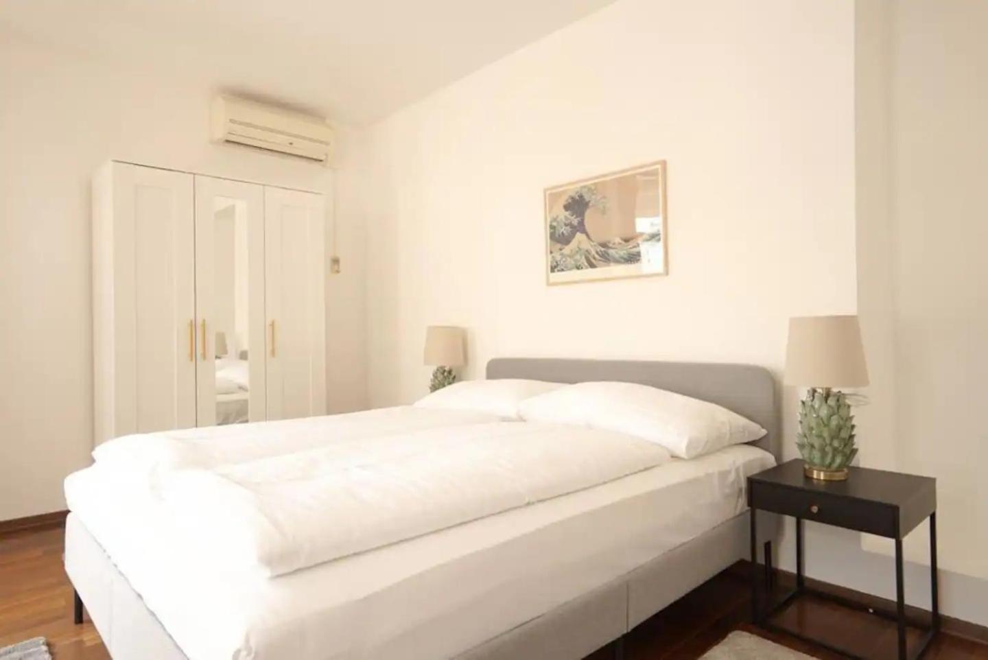 Ferienwohnung Authentic Austrian Flat In The South Of Vienna Modling Exterior foto