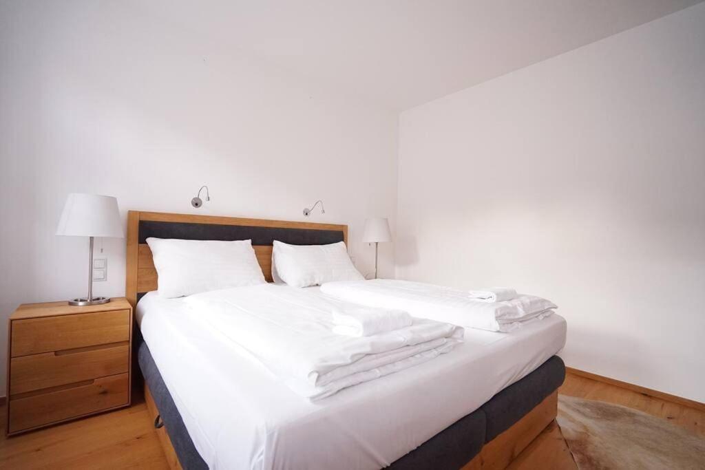 Ferienwohnung Authentic Austrian Flat In The South Of Vienna Modling Exterior foto