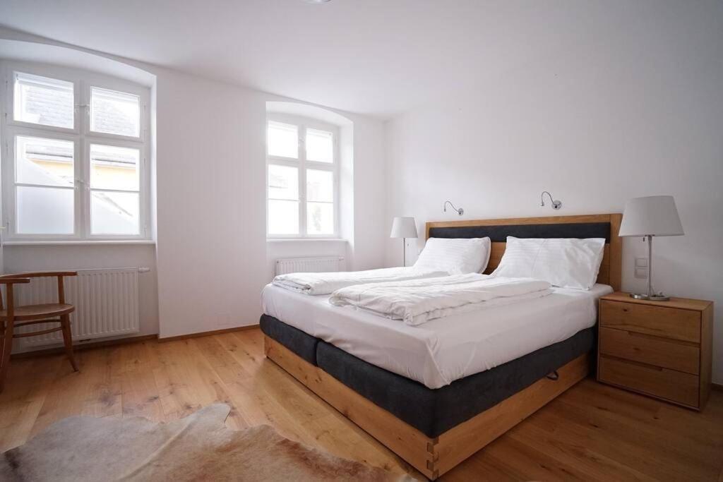 Ferienwohnung Authentic Austrian Flat In The South Of Vienna Modling Exterior foto